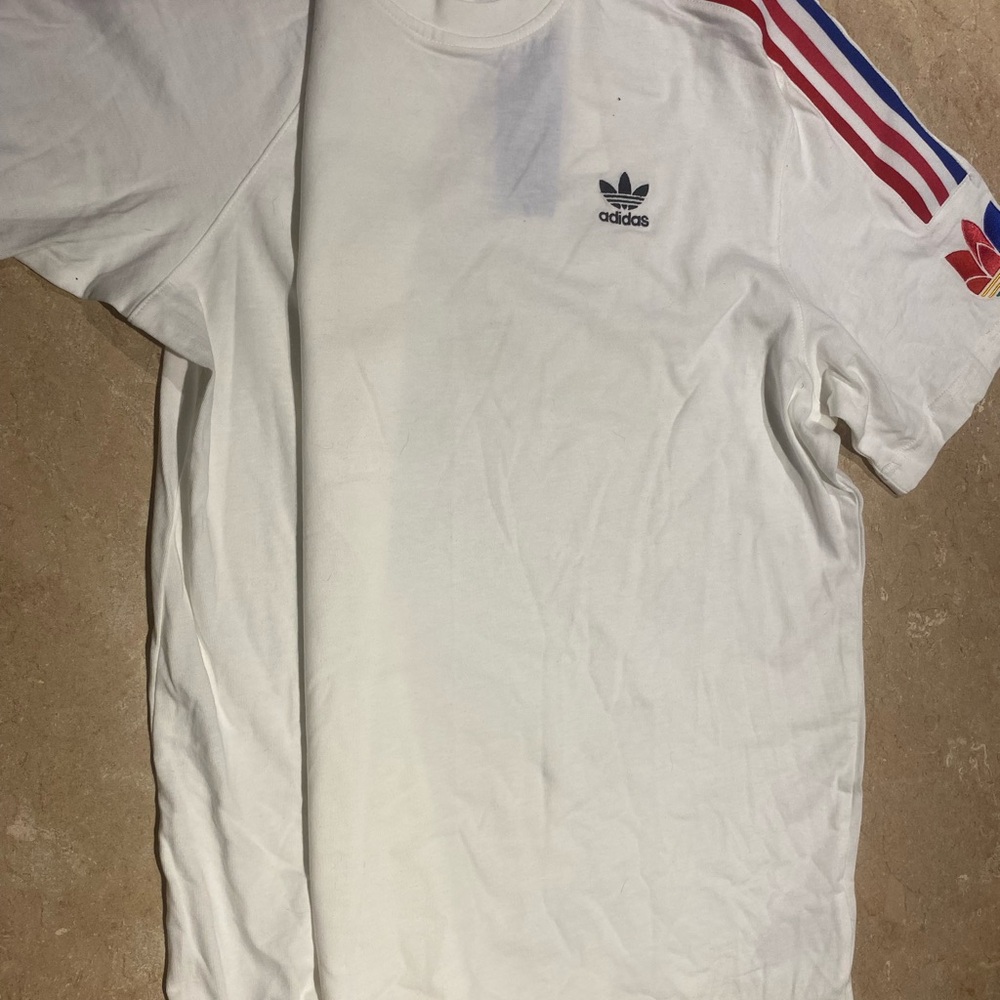 Adidas White and Red Short Sleeve Tee with Stripes